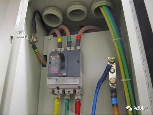 《建筑電氣工程施工質量驗收規范》GB50303-2015 配電箱(機柜)安裝詳細說明！