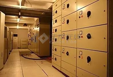 配電柜型號(hào)選擇和繪圖詳細(xì)信息！