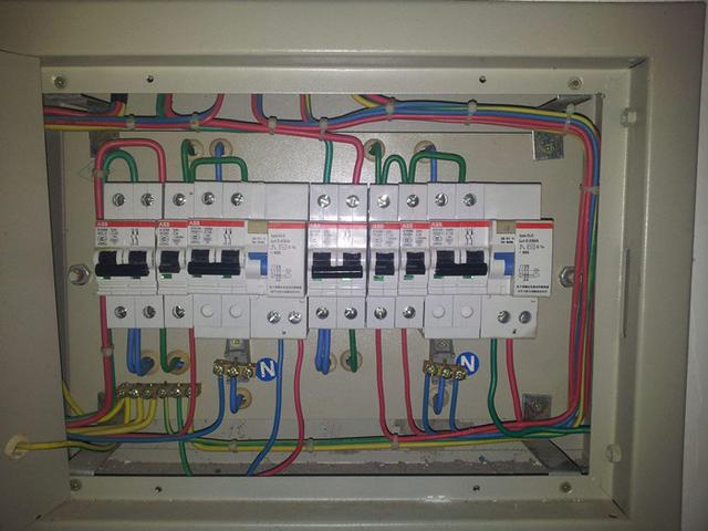 主頁配電箱 63A或40A，用于總漏電保護和空氣開關？讀完之后，我完全明白了！